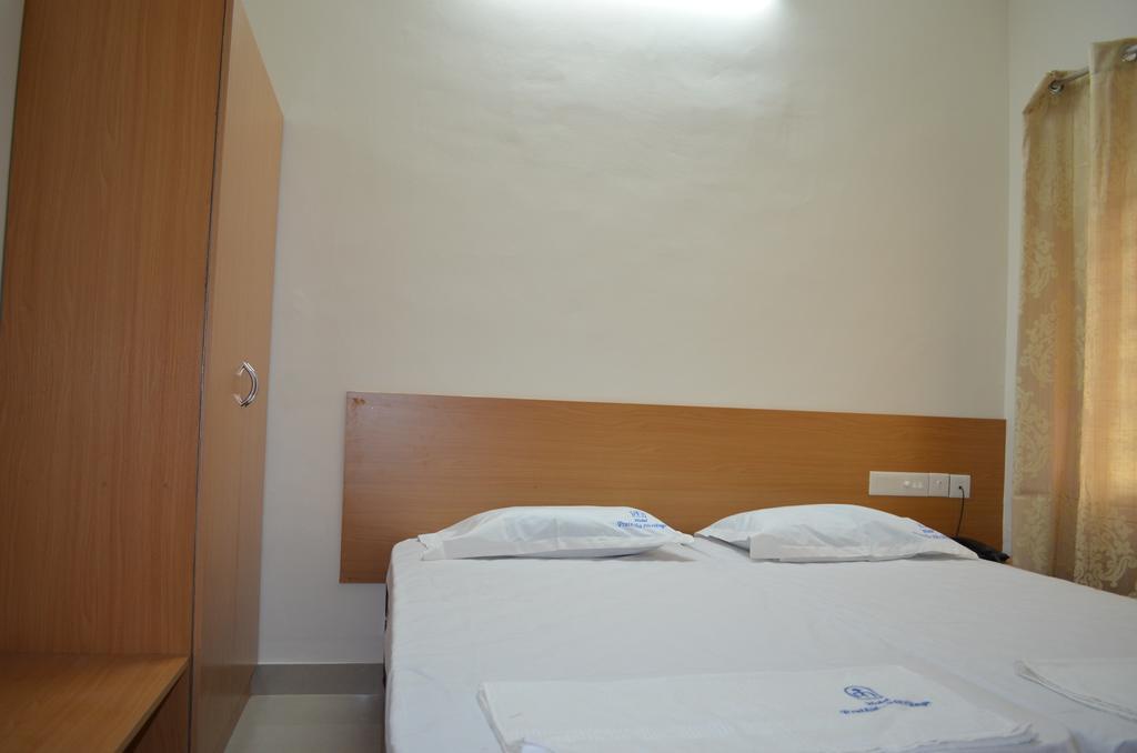 Hotel Prathiba Heritage Thiruvananthapuram Habitación foto